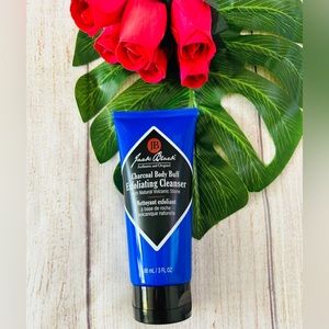 Jack Black Charcoal Body Buff
Exfoliating Cleanser 3fl oz